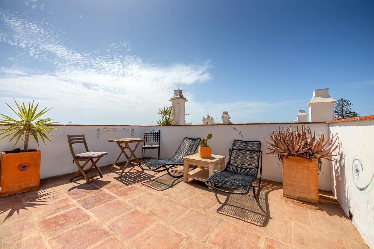 La Casa De La Favorita Hotel Tarifa Bagian luar foto