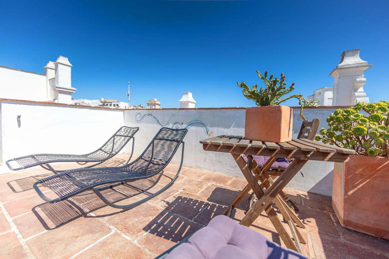 La Casa De La Favorita Hotel Tarifa Bagian luar foto